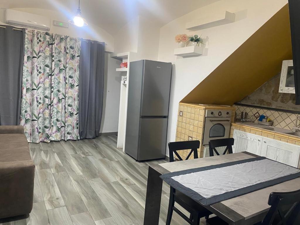 Apartamento Casa Sania Nápoles Exterior foto